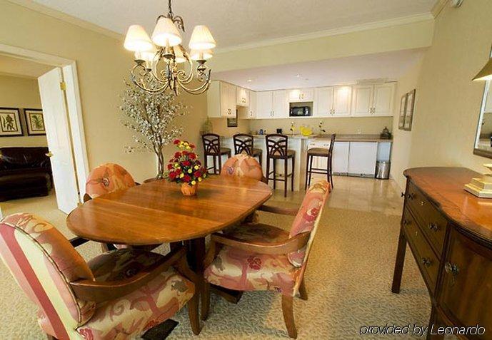 מלון Courtyard By Marriott Erie Ambassador Conference Center חדר תמונה